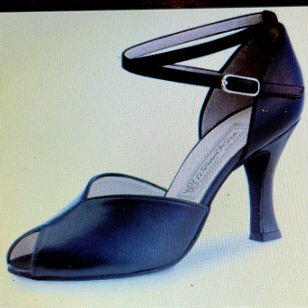 Werner Kern Asta tango shoe. UK size 4.5 which is comparable to US 6.5 / 7.